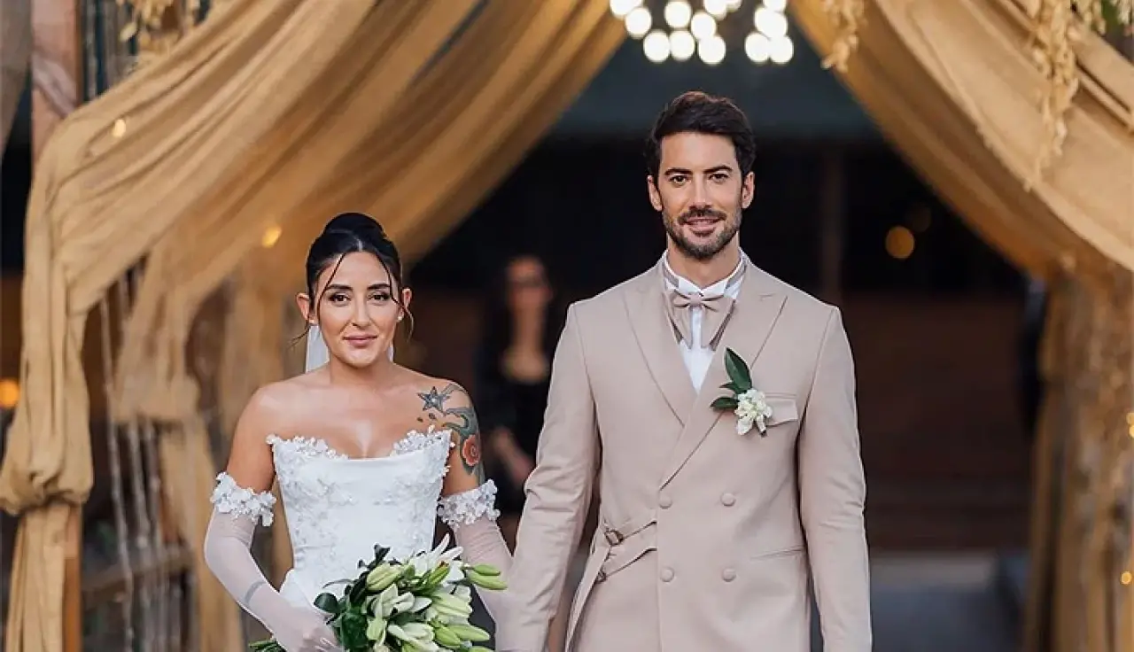 Melek Mosso’dan boşanma sonrası ders gibi yanıt! 2