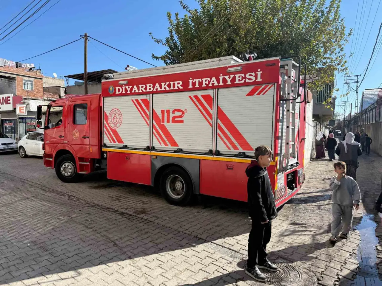 Oyun yangına dönüştü: Diyarbakır’da kıl payı kurtuluş... 4