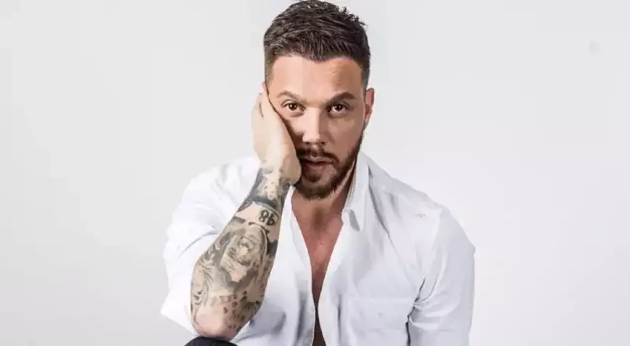 'Hadise bitti, ben mi başladım?' Ece Erken’den Sinan Akçıl’a olay yaratan çıkış! 2