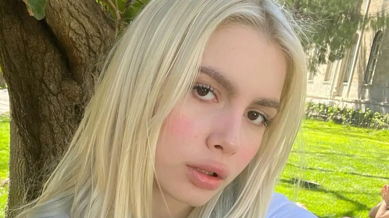 Aleyna Tilki, Güllü’nün anısına mikrofon başına geçiyor! 2