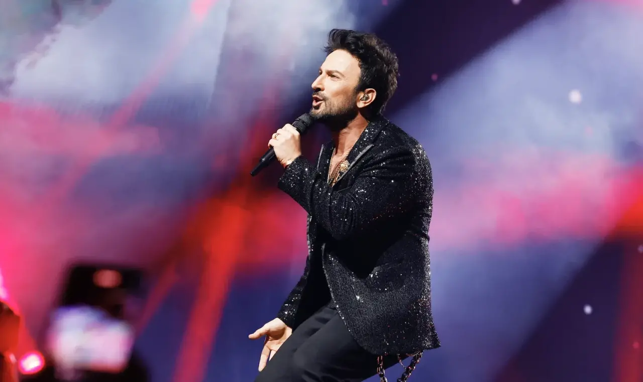Yıldızlar yarışıyor ama zirve yine Tarkan’ın! Megastar yeni yıla servetle giriyor! 3