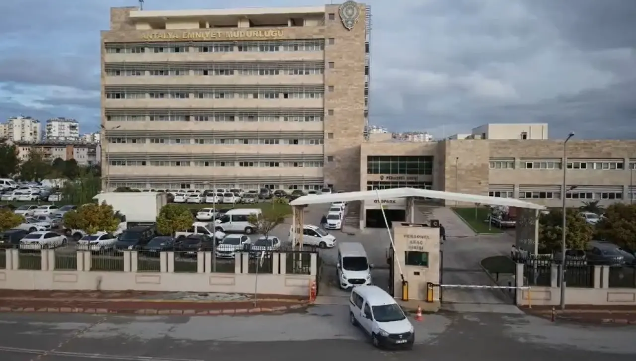 Film gibi dolandırıcılık senaryosu! Milyonlarca lira buhar oldu... 2