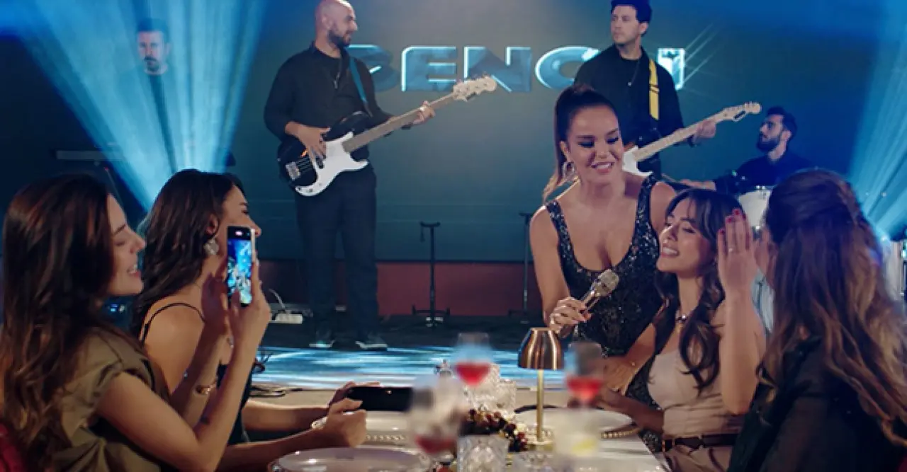 Kızılcık Şerbeti’nde parladı, sinemaya göz kırptı: Bengü’den Çağatay Ulusoy sürprizi! 1