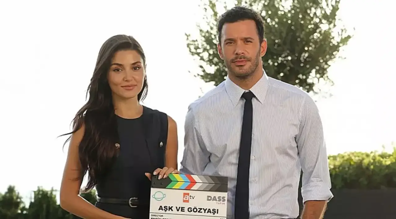 Hande Erçel ve Barış Arduç'tan Aşk ve Gözyaşı'na hüzünlü veda! 1