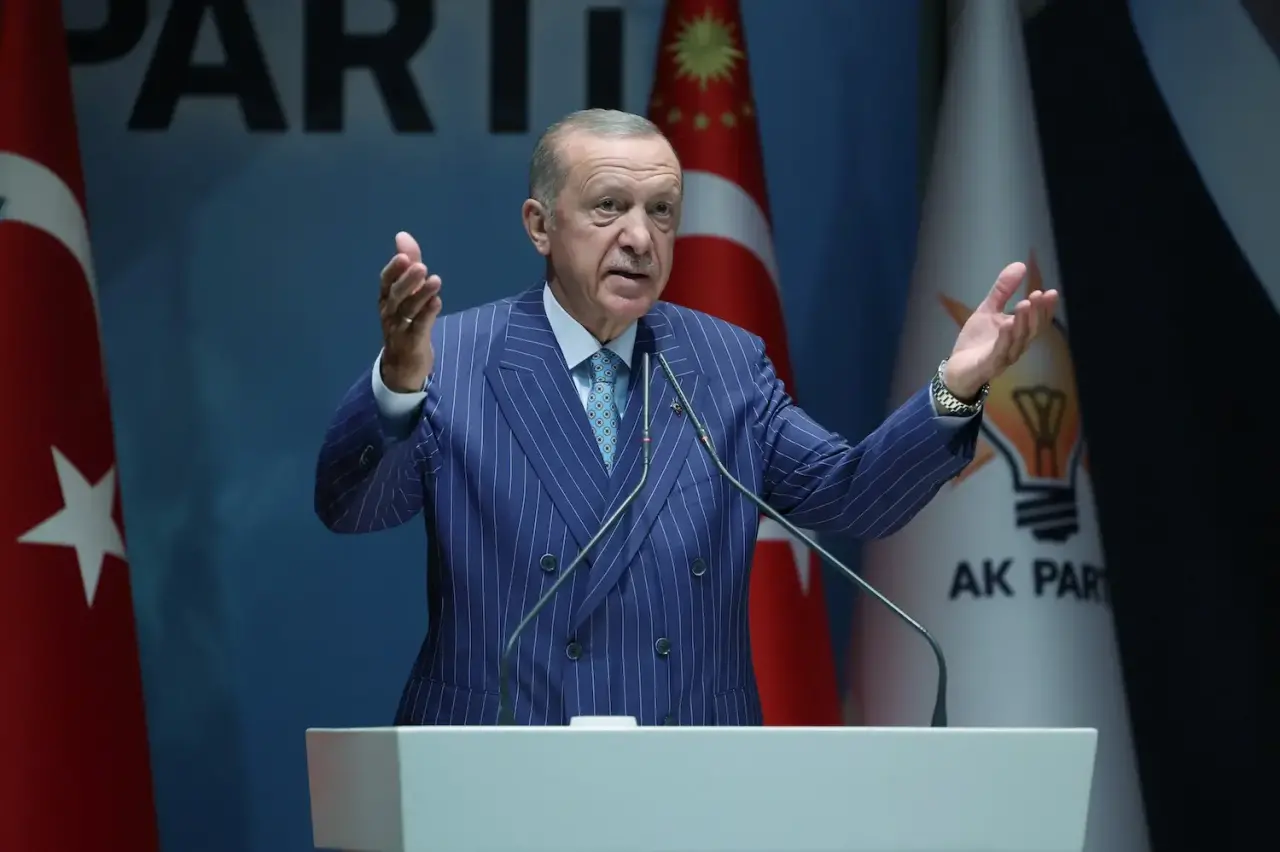 Erdoğan’ın şiirle başlayan iktidar yolculuğu 12