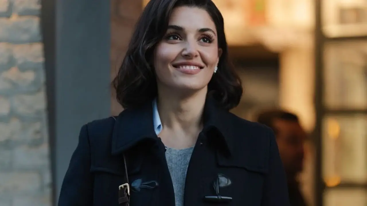 Aşk yok, proje çok... Hande Erçel yeni yaşında ‘Kalabalık ama yalnız’ modunda! 4