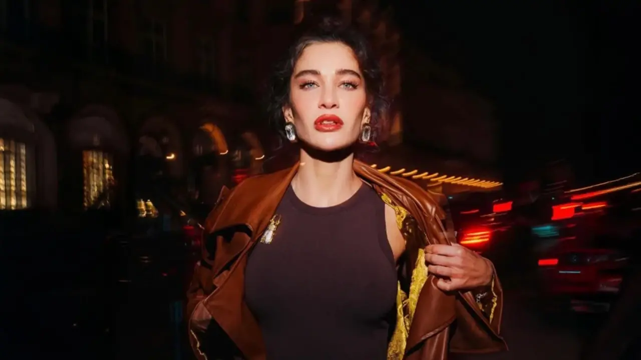 Berrak Tüzünataç'ın ‘Kutsal ve estetik’ yorumu hem güldürdü hem de düşündürttü! 3