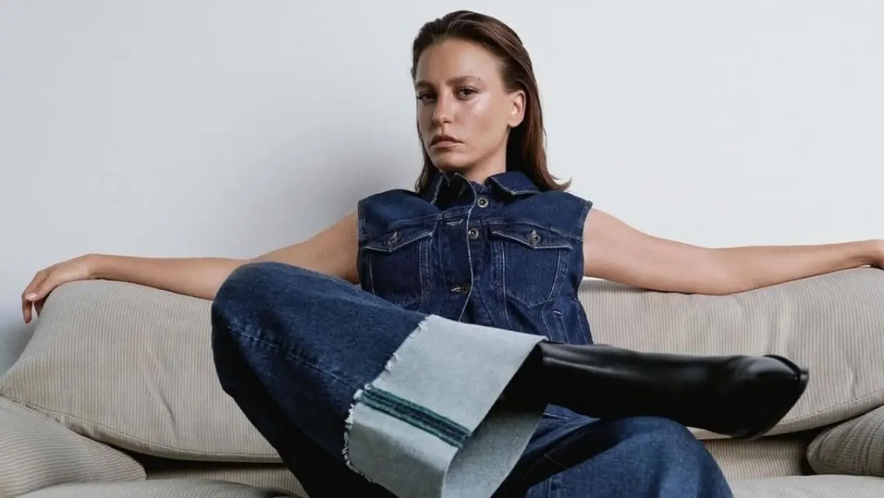 Bir imza, bir servet... Kozmetik devinden Serenay Sarıkaya’ya büyük teklif! 2