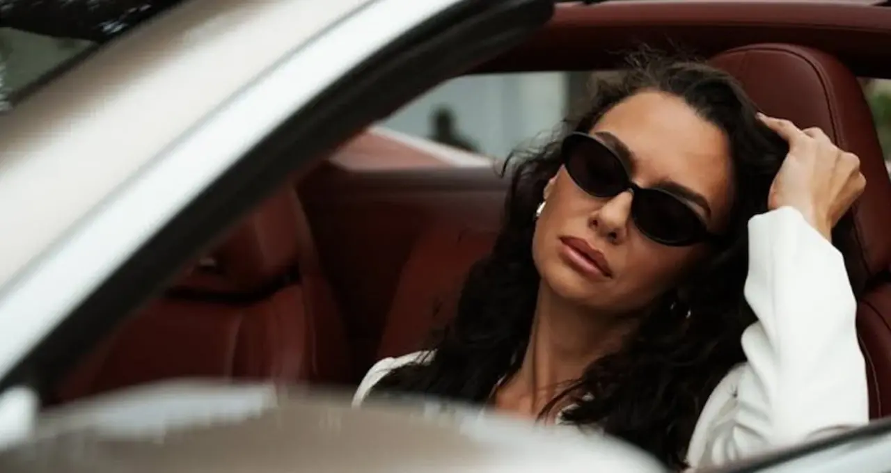 Birce Akalay’a çifte şok... Uyuşturucu soruşturmasından sonra alkollü yakalandı! 1