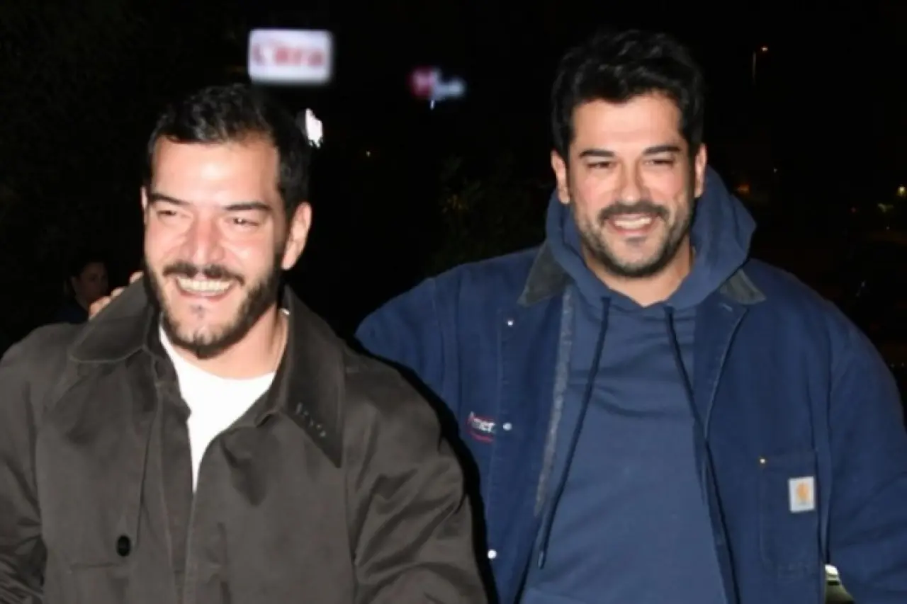 Burak Özçivit’in kariyerinde bir ilk! 2