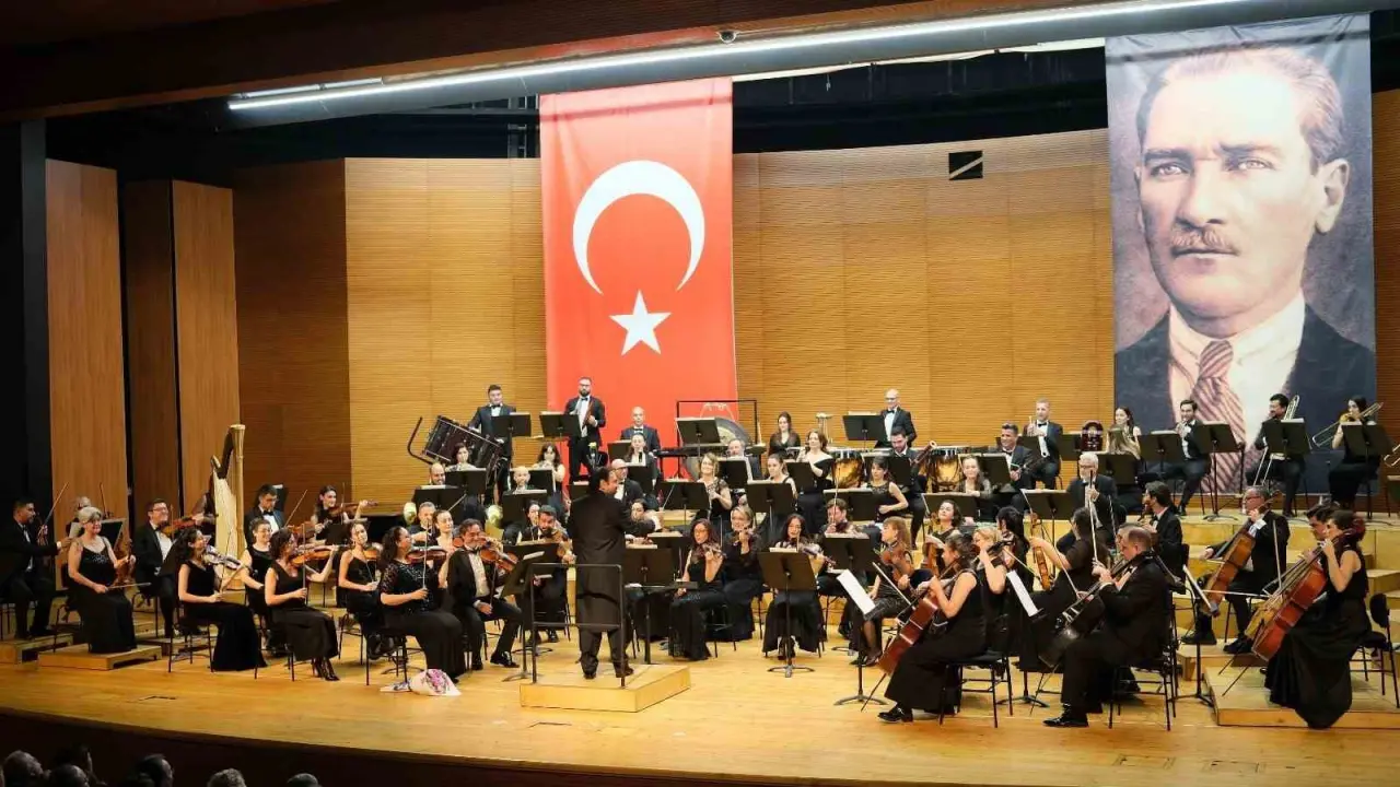 Müzik dünyasında taşlar yerinden oynayacak: Bursa'da 100. bölüm heyecanı! 2