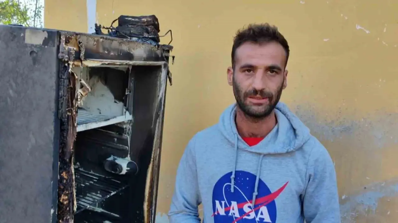 Buzdolabı patladı, ev alev topuna döndü: Hatay’da alevler geceyi aydınlattı! 4