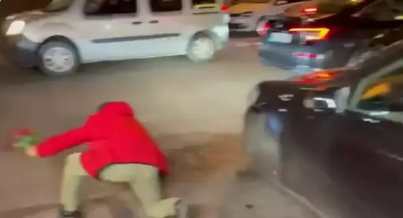 'Çarptı kaçtı' iddiası alevlendi... Sahipsizler'in Melis'i Mina Derman’dan olay sonrası ilk tepki! 2