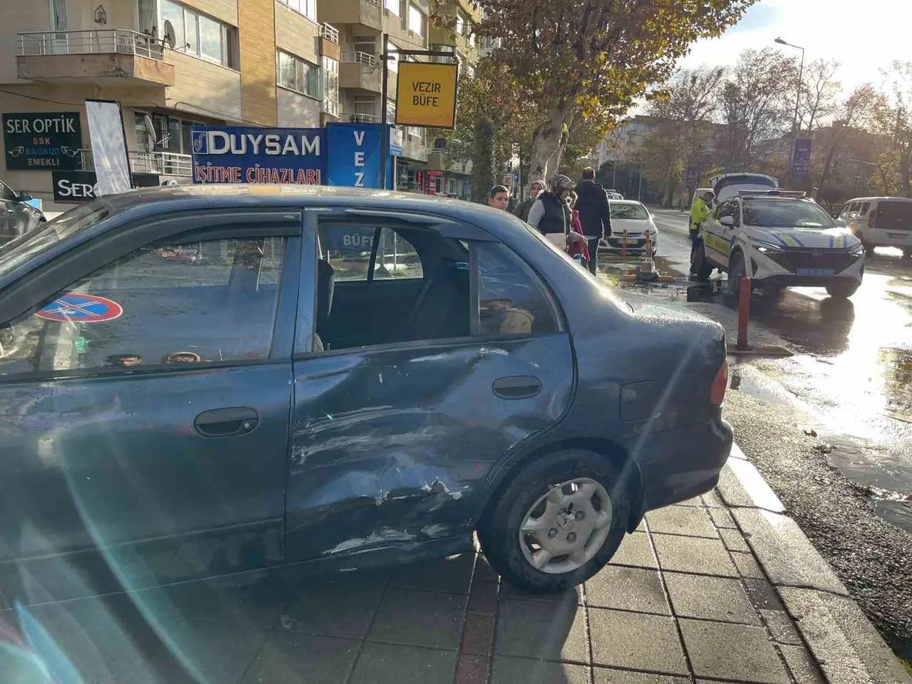 Aynı şehirde aynı gün peş peşe... Motosikletler domino taşı gibi devrildi! 2