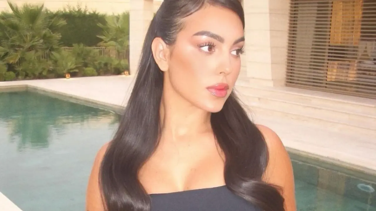 Cristiano Ronaldo'nun nişanlısı Georgina Rodriguez Trendyol’da! 1