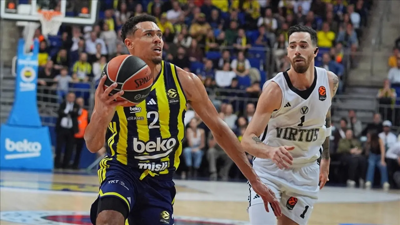 Son anlar yürek hoplattı: Fenerbahçe Beko’dan kritik Euroleague galibiyeti 3