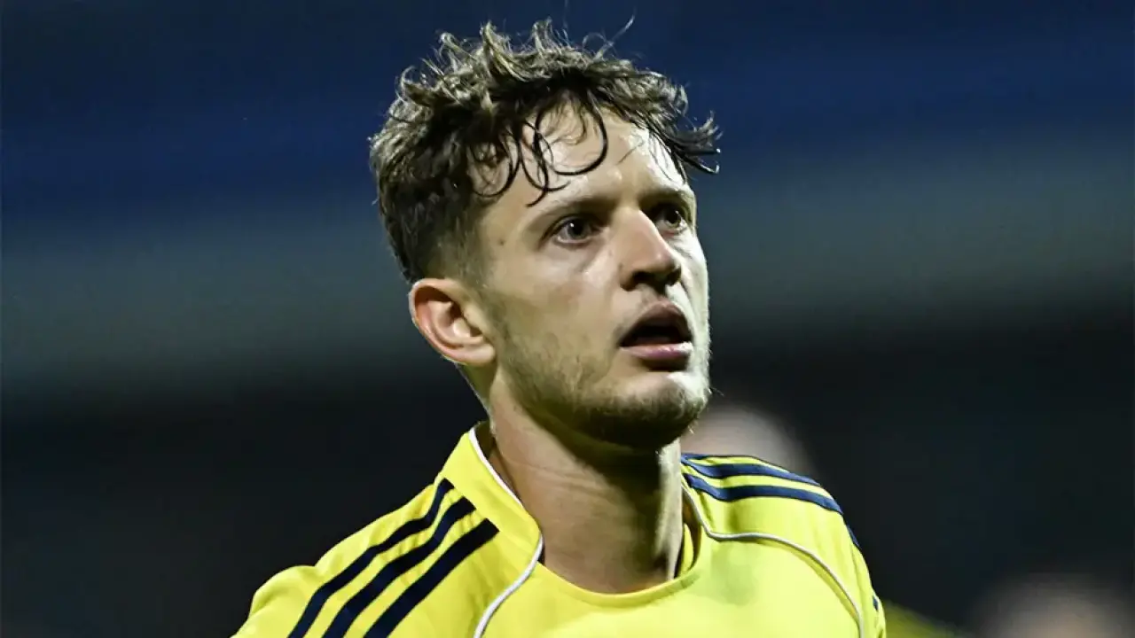 Fenerbahçe’de iki yıldız için son dakika! Tedesco derbi planını baştan yazdı 4