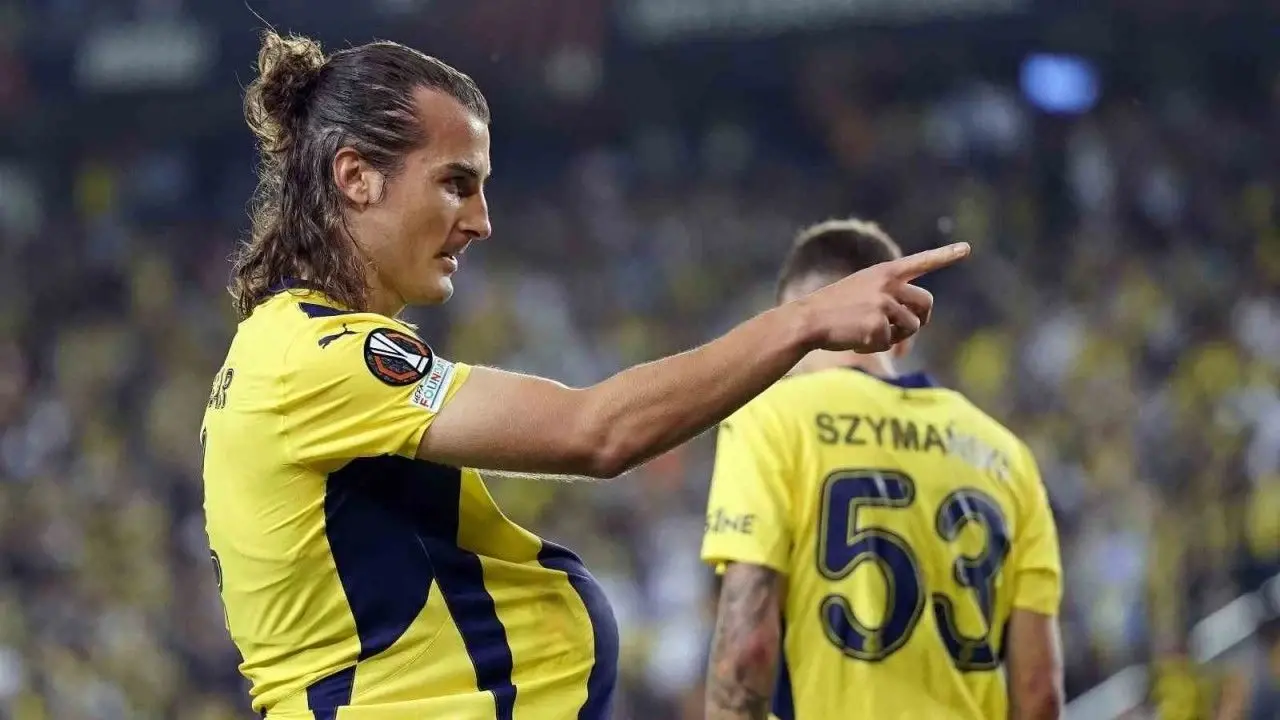 Fenerbahçe’de iki yıldız için son dakika! Tedesco derbi planını baştan yazdı 2
