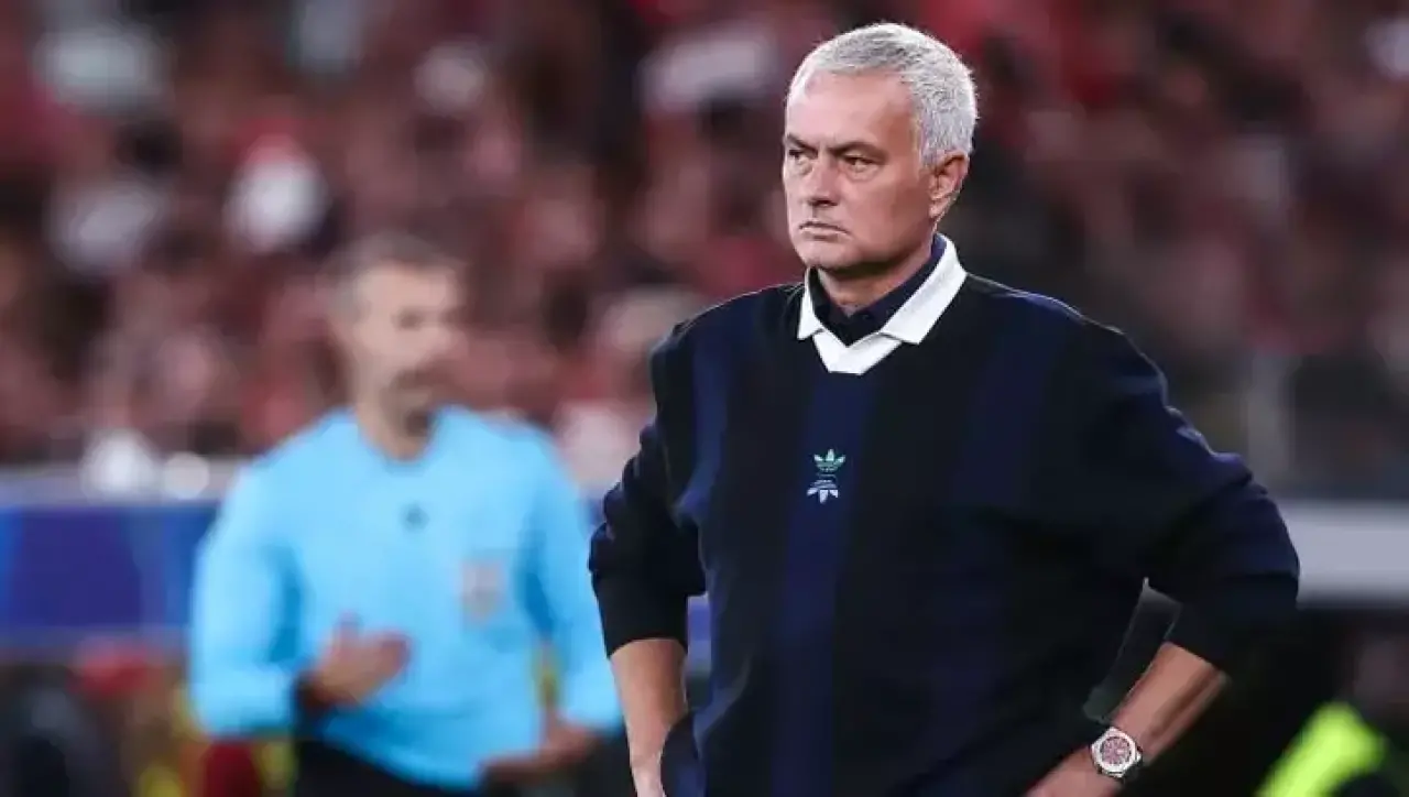 Benfica kazandı, mourinho çıldırdı! 'Kapımı çalıp neden oynamadığını sorma' 3