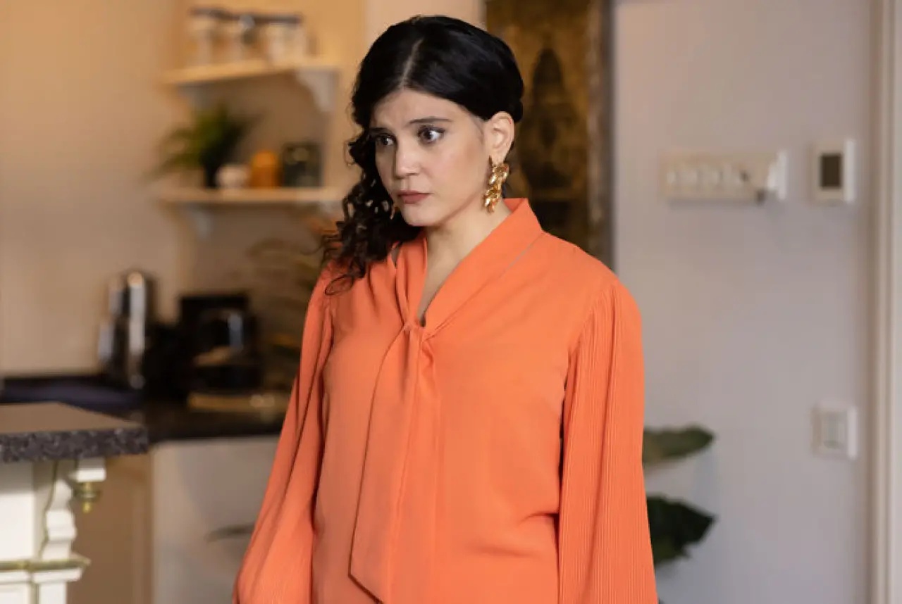 Kızılcık Şerbeti’nde veda yetmedi... Feyza Civelek ve Emrah Altıntoprak polemiği büyüdü! 2