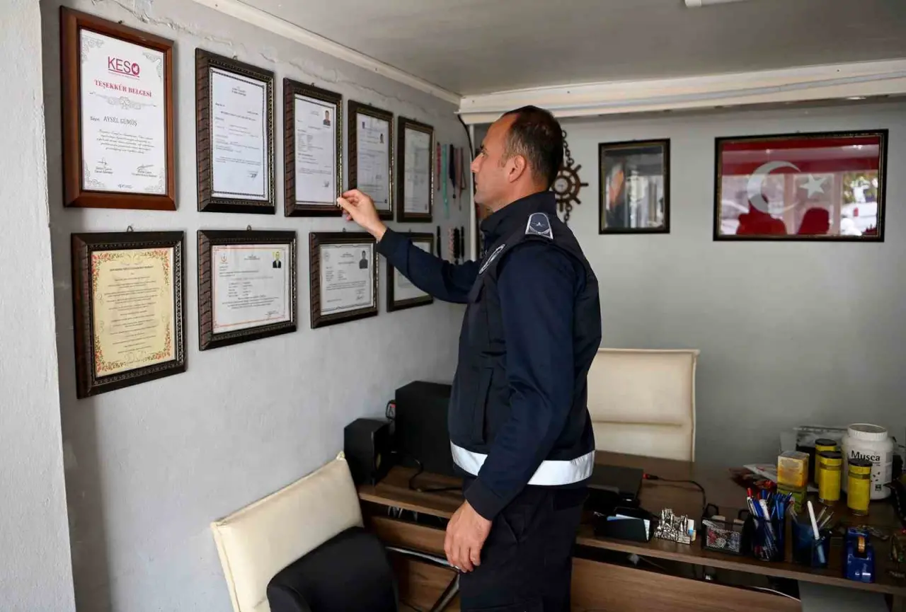 Kuşadası Belediye'sinden hijyen alarmı: Kurallara uymayan işletmelere ceza yağdı! 2