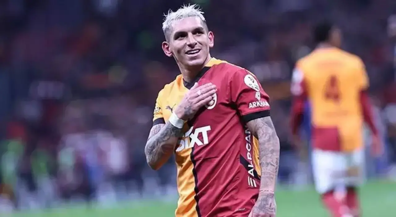 Lucas Torreira, 'Devrim Özkan hayatımın aşkı' dedi ve hamlesini yaptı! 3