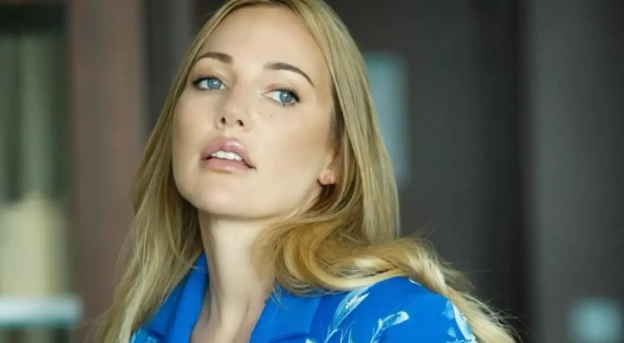 Türkiye'nin Hürrem Sultan'ı Meryem Uzerli’nin estetik sırları ve aşk hayatı açığa çıktı! 3