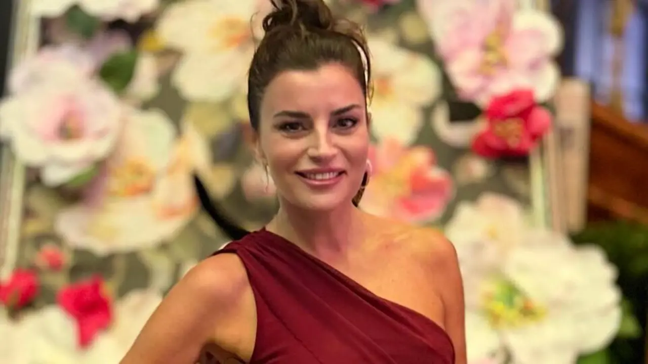 Sağlıklı yaşamın simgesiydi… Ece Vahapoğlu’ndan kanser şoku! 2