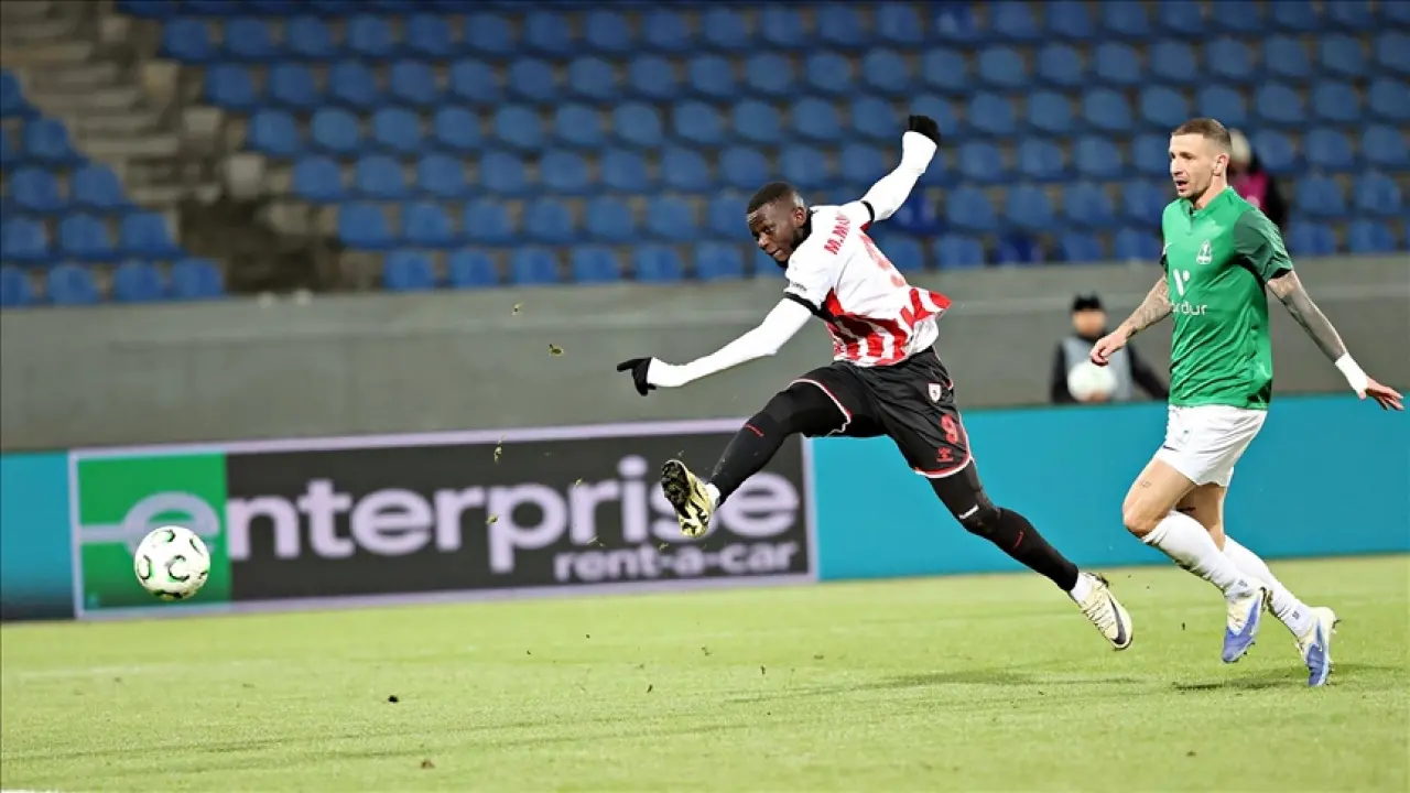 Samsunspor’un teknik direktörü Reis’ten takıma net mesaj: 'Dar kadro, zor yolculuk, bahane yok' 1