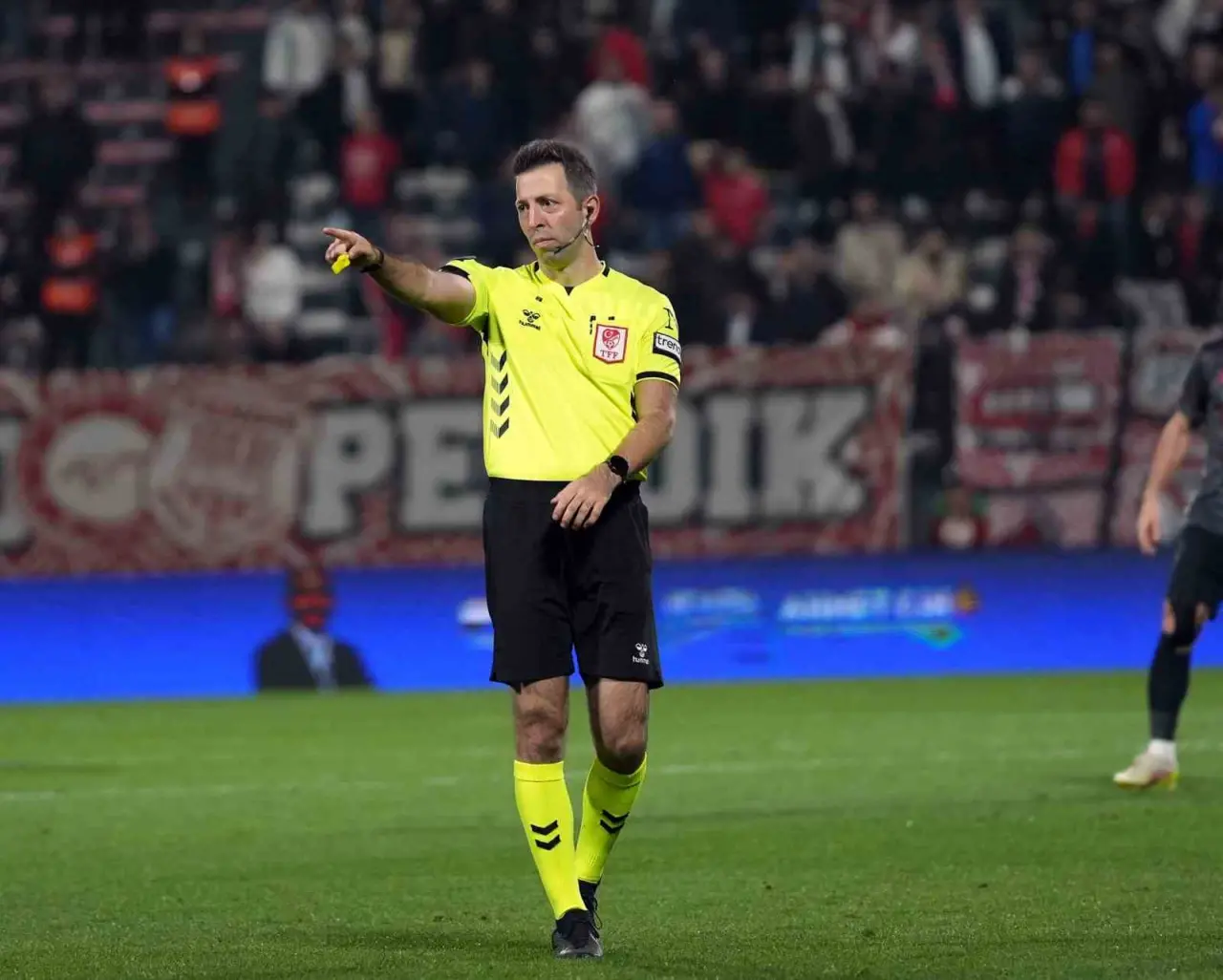 Gergin geçen maçın kaderi bir anda değişti: Pendikspor, maçın son bölümünde fişi çekti! 4