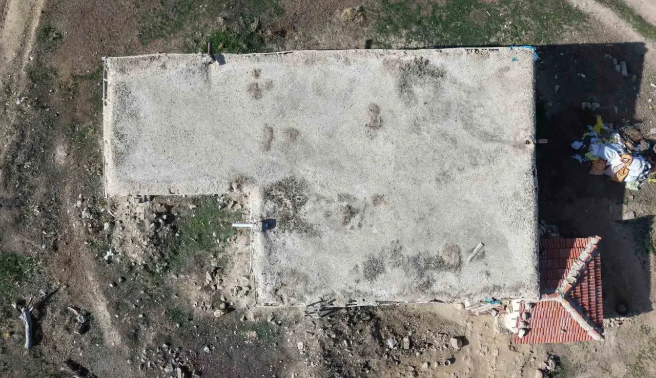 Bir evin duvarlarında asılı kalan çığlıklar: 97 canın sessiz hatırası! 1