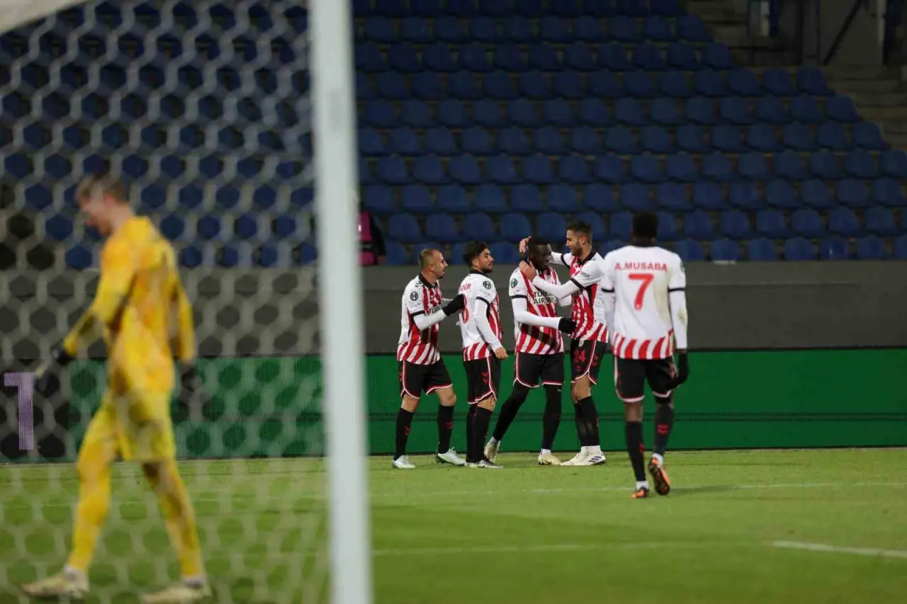 Nefes kesen goller peşi sıra geldi: Samsunspor’un zirve yürüyüşünde gizli mesaj! 7