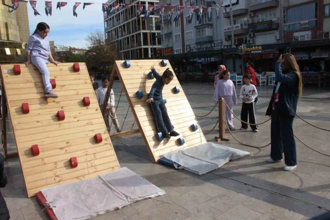 Yüzyıllık oyunlar meydanda: Aydın’da nostalji ve eğlence bir arada! 3