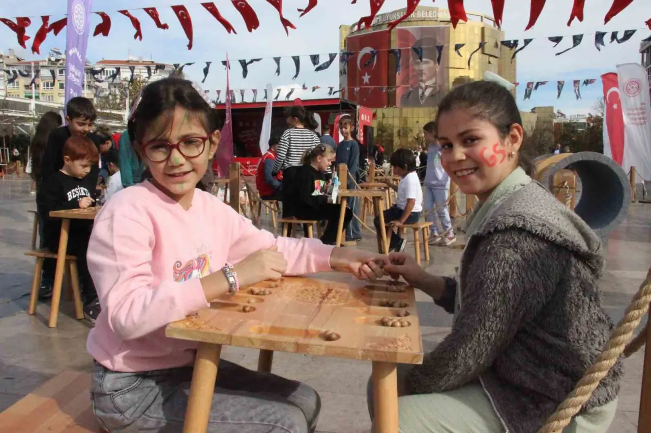 Yüzyıllık oyunlar meydanda: Aydın’da nostalji ve eğlence bir arada! 4