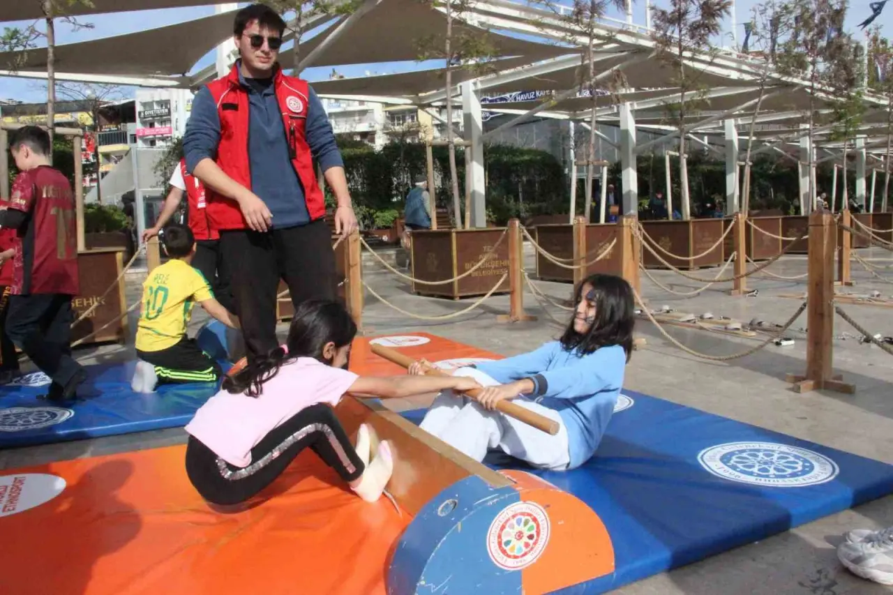 Yüzyıllık oyunlar meydanda: Aydın’da nostalji ve eğlence bir arada! 6