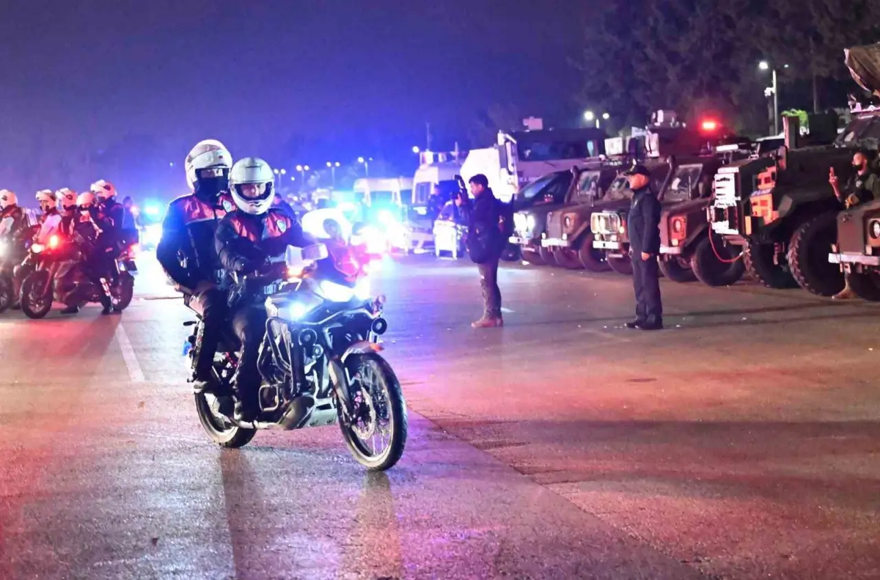 Gökyüzünden karaya, her yerden kuşatma: Antalya merkezli dev harekât! 3