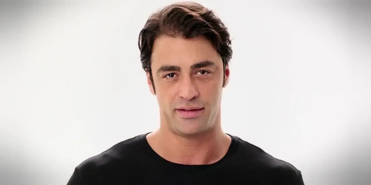 Arka Sokaklar’a döndü ama… Sarp Levendoğlu’nun yeni hali şaşırttı! 1