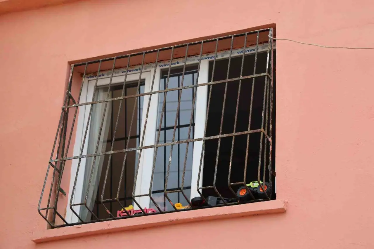 Bir anlık kaza ömrünü değiştirdi: Okan 24 yıldır yatağa bağımlı! 5