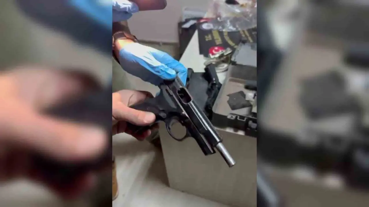 Yıldırım’da kaçak silah operasyonu: Atölye baskınında cephanelik çıktı! 4