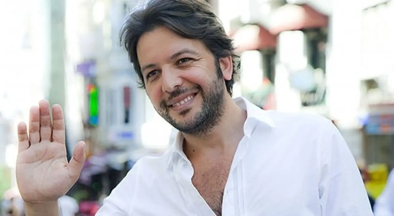 Canlı yayında kriz... Nihat Doğan’dan '500 yeğenli' gövde gösterisi! 1