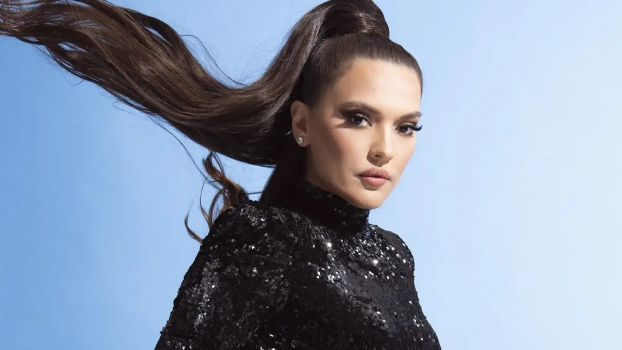 Demet Akalın isyanda... ‘Bu kadar dinlendim, ama listeye almadılar!’ 1