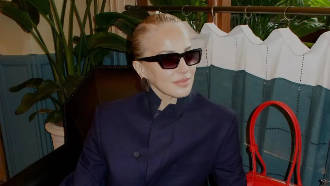 Emeklilikte altın çağ... Burcu Esmersoy 6 yıldır keyif sürüyormuş! 2