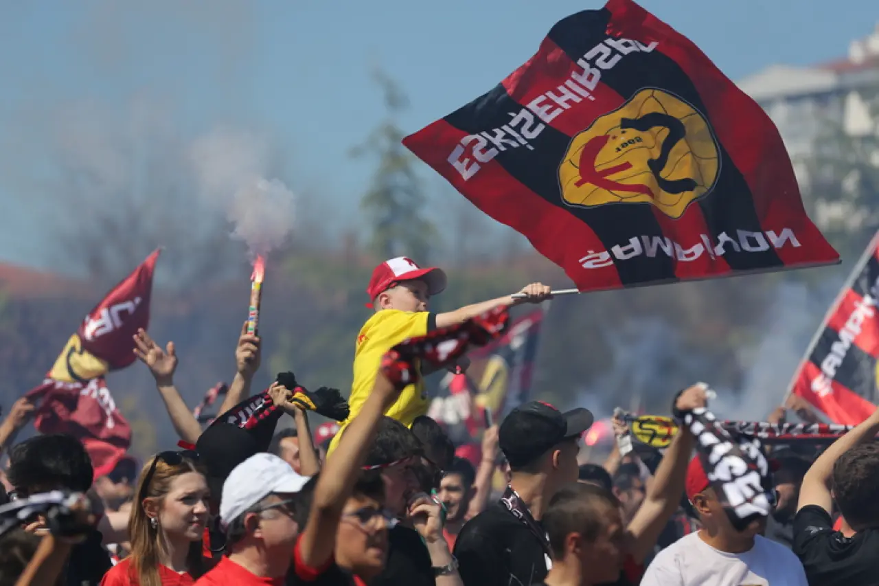 Eskişehir’de fırtına öncesi sessizlik: Şapçı’nın sözleri çok konuşulacak! 3