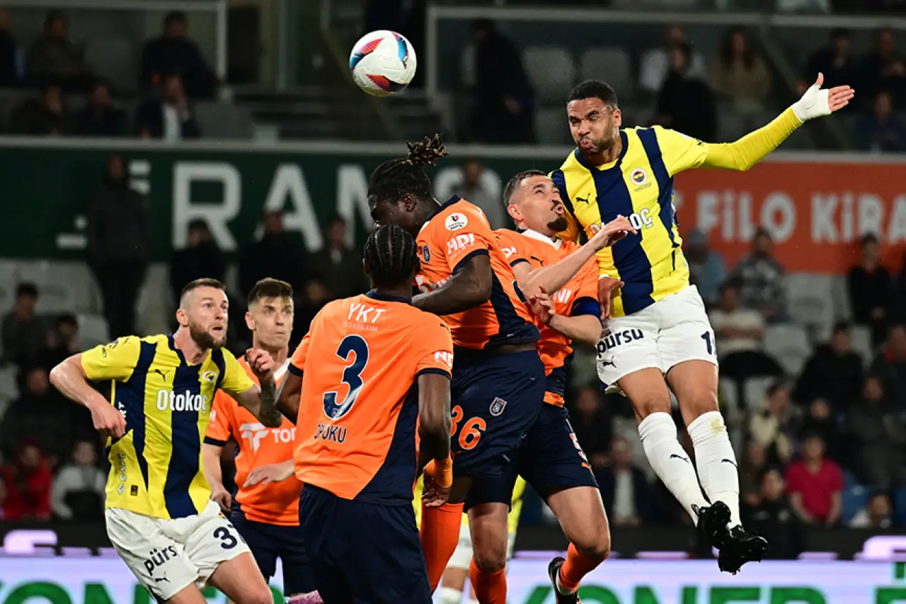 Tüm gözler bu maçta! Başakşehir deplasmanında Fenerbahçe’yi öne çıkaran iki kritik ayrıntı... 6