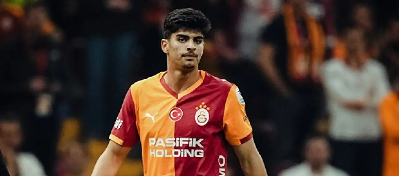 Osimhen son sözü söyledi, geceye Arda Ünyay damga vurdu! 4