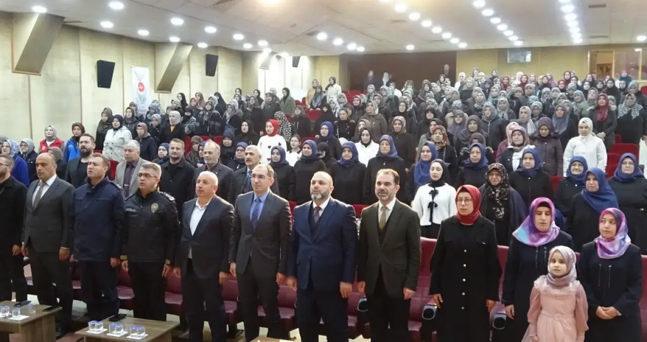 Göremeyen gözler, hisseden kalpler… Kütahya'da Kur’an tilaveti yüreklere dokundu 1