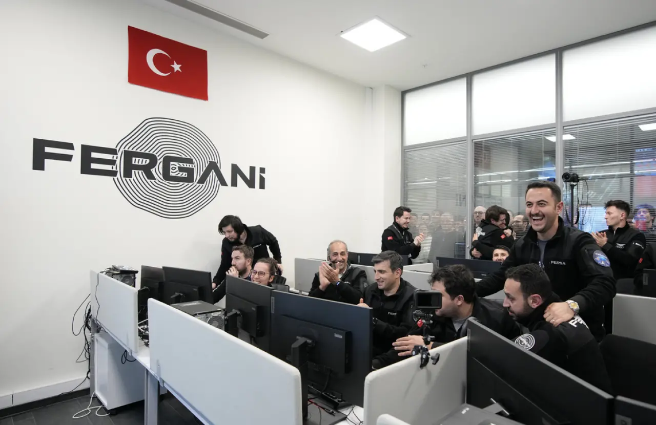 Türkiye'den tarihi bir ilk: Milli Yörünge Transfer Aracı FGN-TUG-S01 görevine başladı! 2