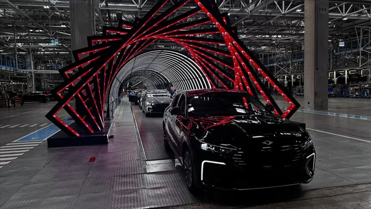 2025 otomotiv raporu: Pazar büyüyor, Togg zirveye yerleşiyor! 4