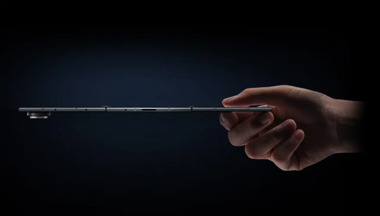 Samsung’dan teknoloji şovu: Galaxy Z TriFold ile katlama sınırları aşıldı! 5