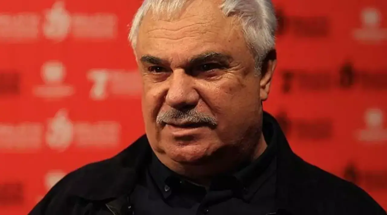 'Yaprak Dökümü'nün Ali Rıza Bey’i Halil Ergün'den kötü haber: Kalp ameliyatı oldu! 4